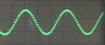 Использование DAC для синтеза синусоидального сигнала.