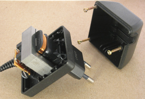 Адаптер питания NOKIA ACP-7E.
